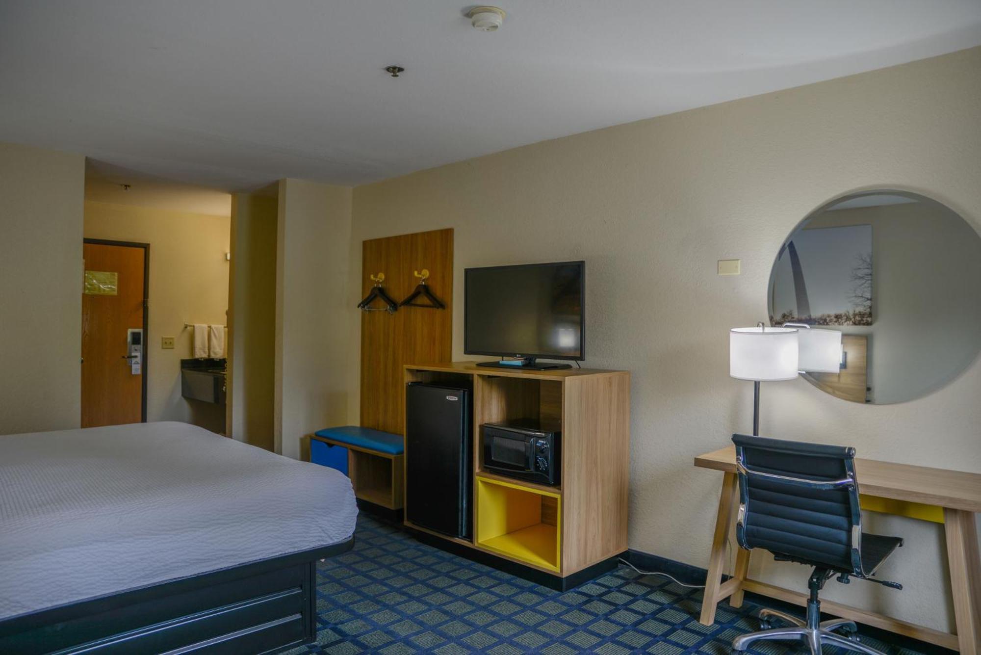 Days Inn By Wyndham Mount Vernon Ngoại thất bức ảnh