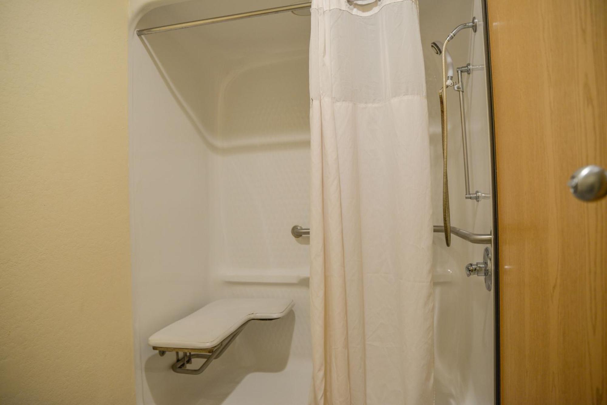 Days Inn By Wyndham Mount Vernon Ngoại thất bức ảnh